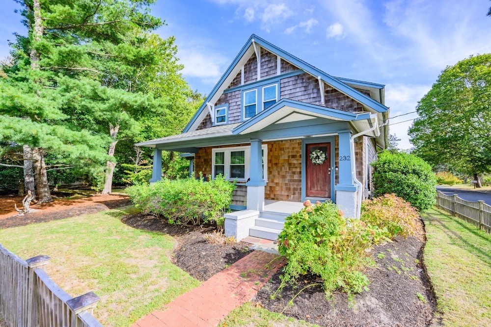 Exterior shot of the rental Cape State of Mind in South Yarmouth.