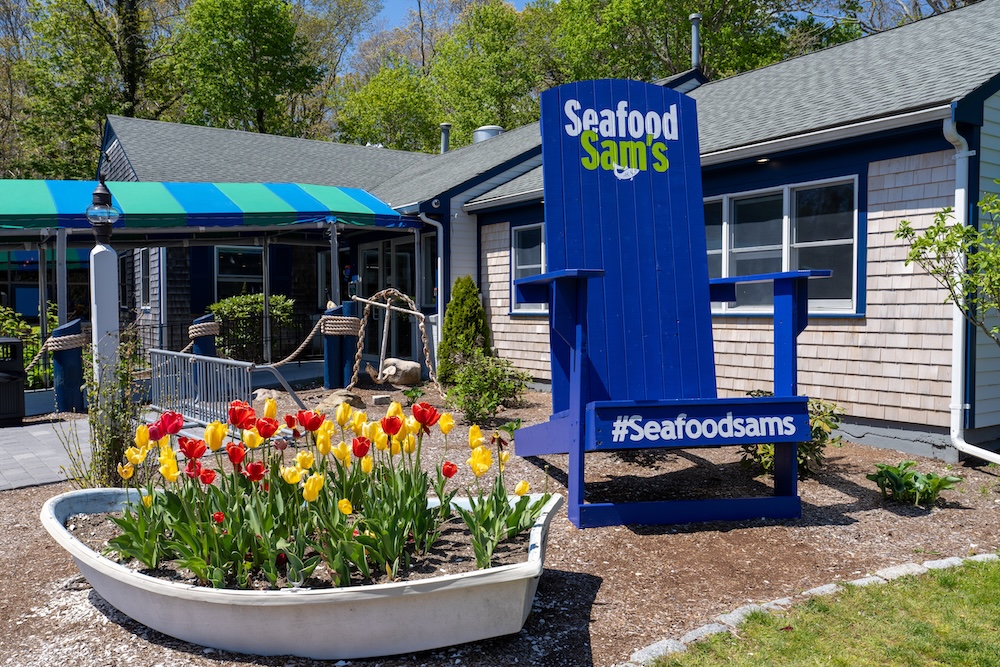 Seafood Sam's is a casual, quick-service style, restaurant with 2 locations serving fresh seafood and more.